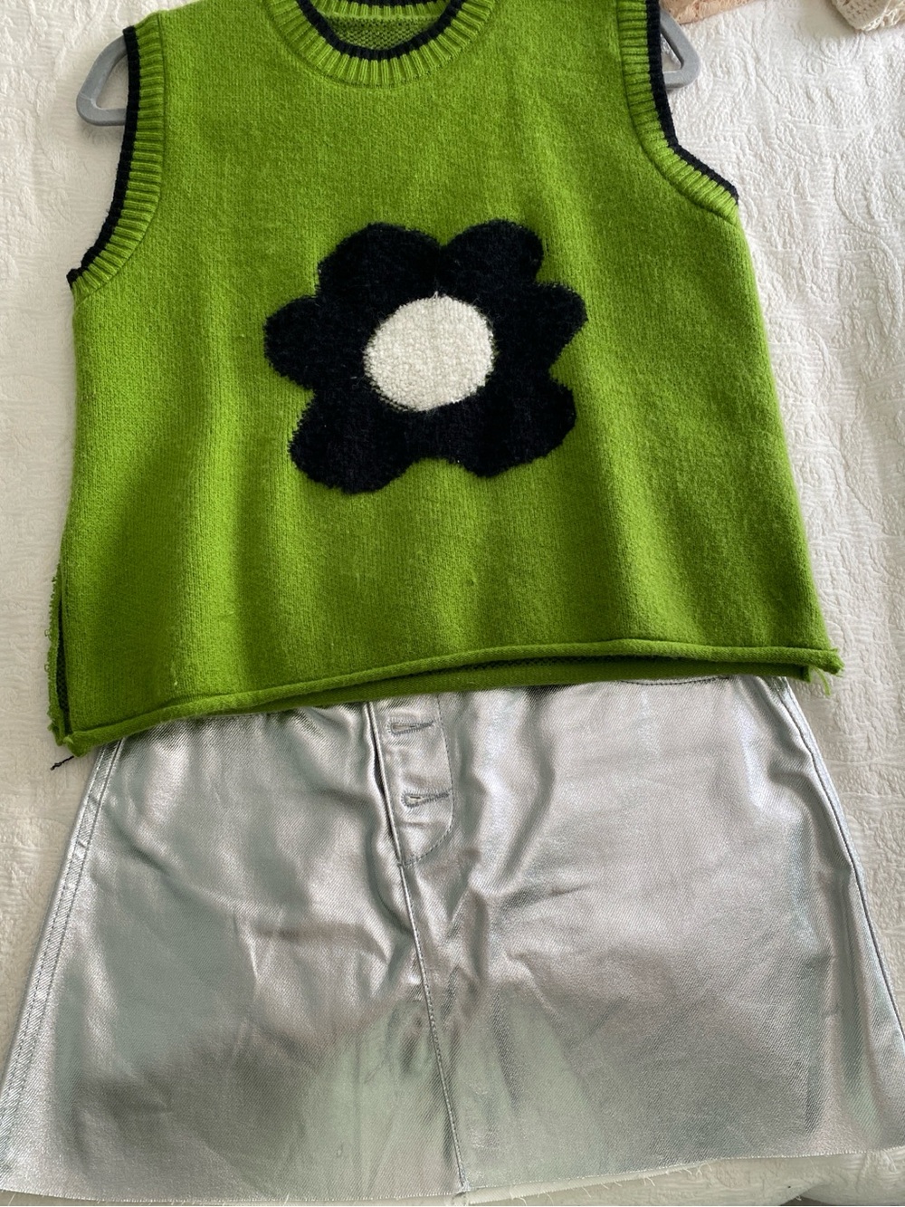 Green Flower Intarsia Knit Vest